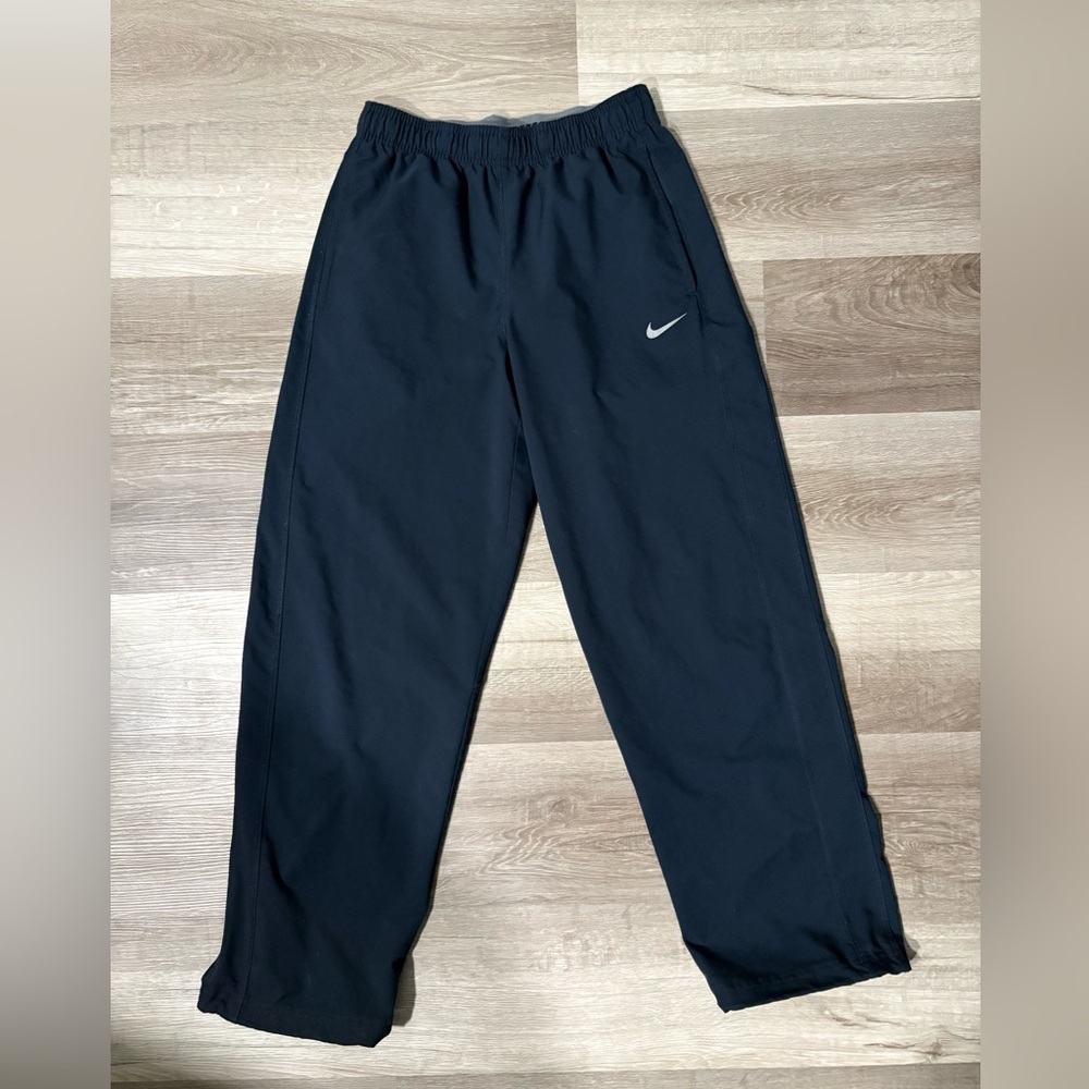Nike Dri-FIT Performance track pants with Silver Logo